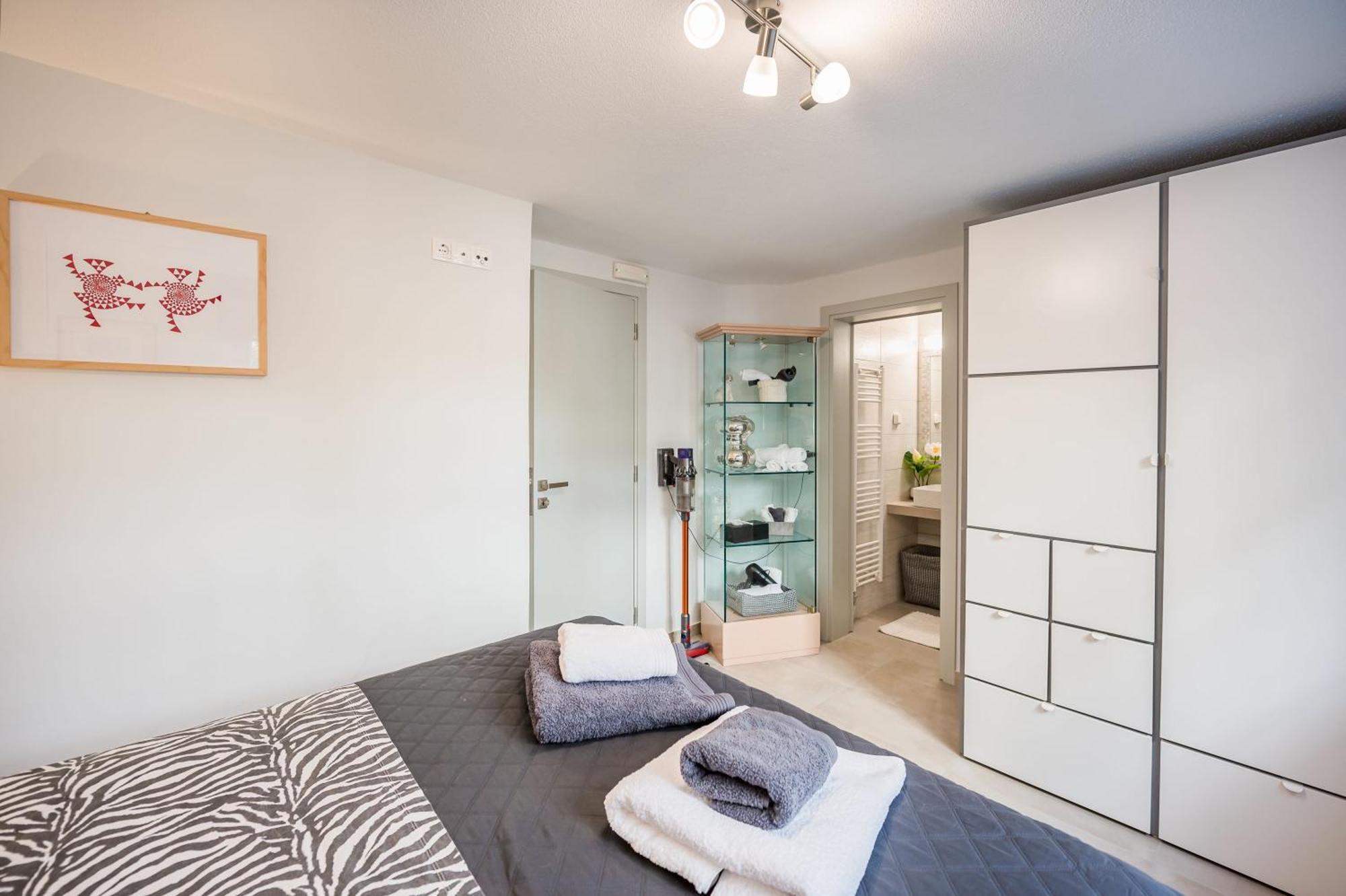 Glyfada'S Cosy Apartments Athens Exterior photo