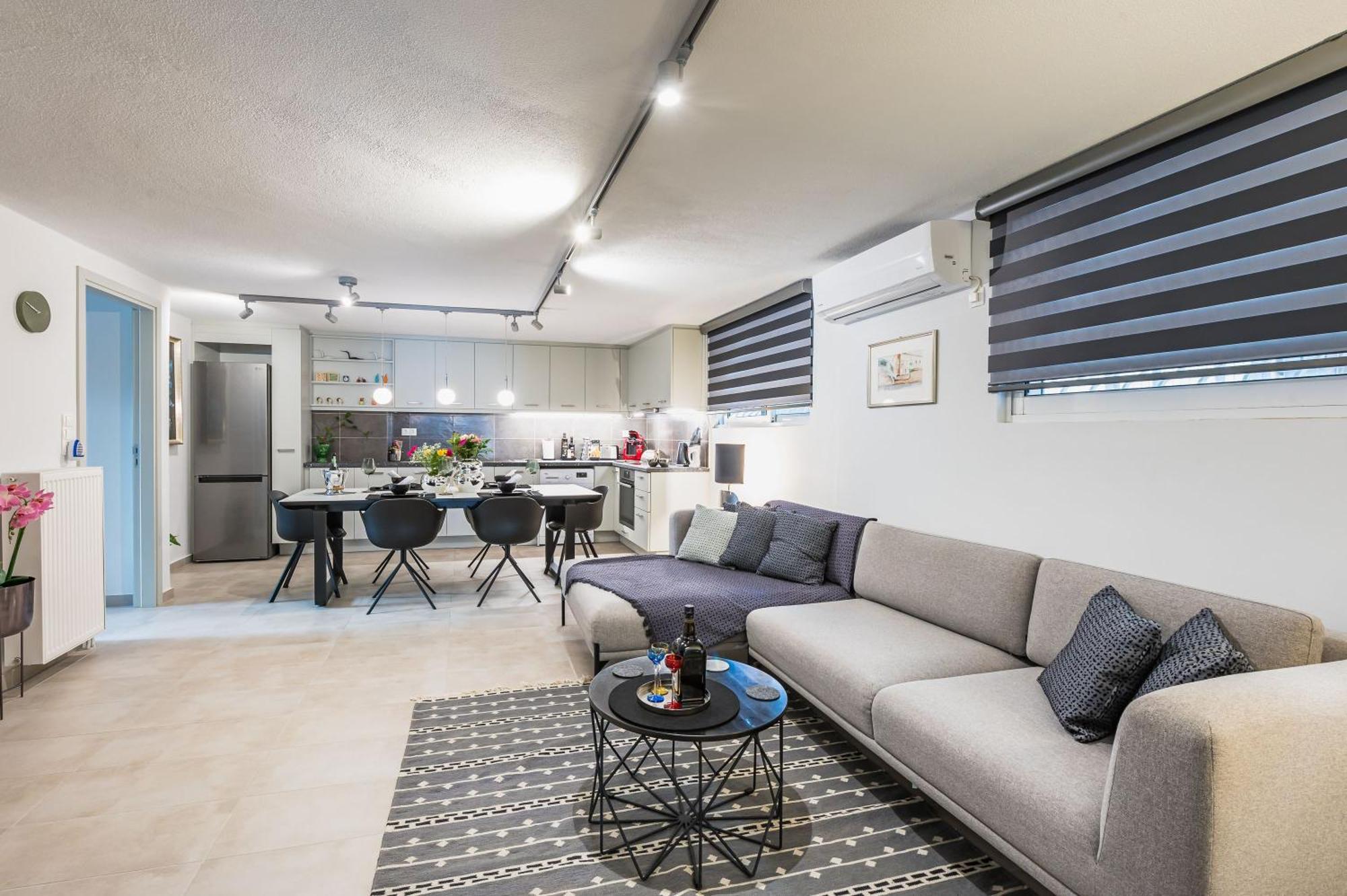 Glyfada'S Cosy Apartments Athens Exterior photo